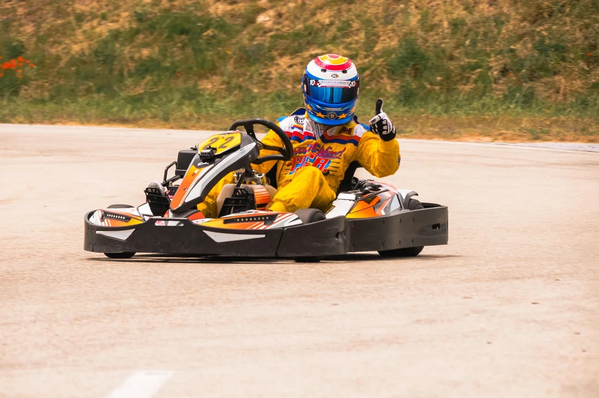 Découvrez les règles de sécurité en karting en 2026 : ce qu'il faut savoir absolument